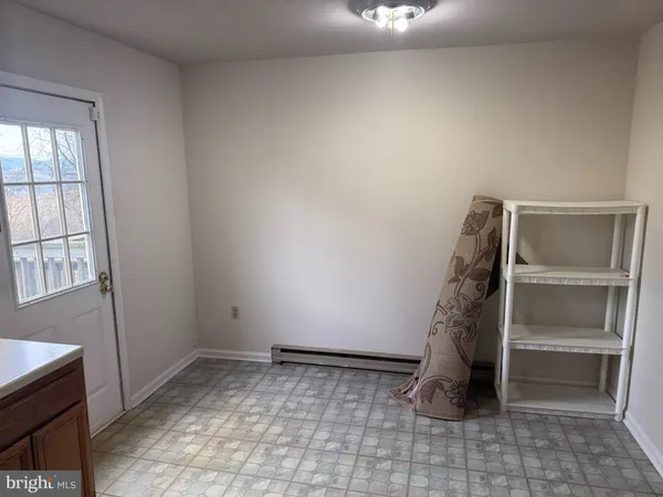 $1,295 | 54 Mallard Court, Charles Town, WV 25414