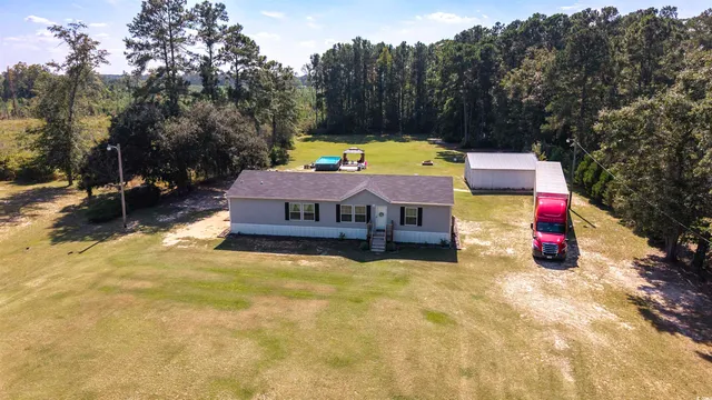 $220,000 | 4520 Huggins Road, Lake City, SC 29560