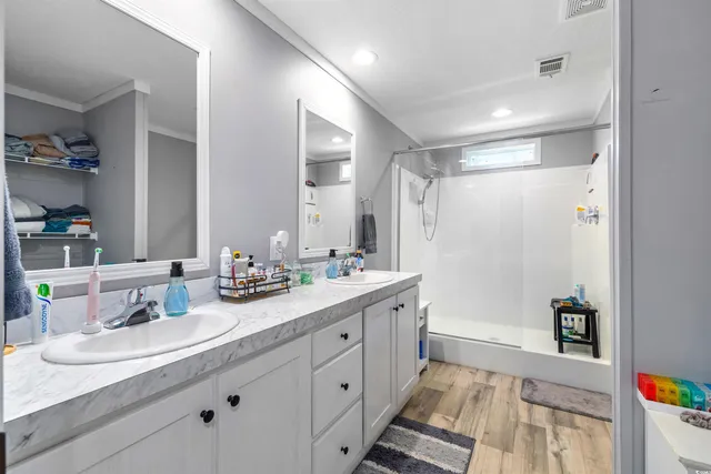 $220,000 | 4520 Huggins Road, Lake City, SC 29560