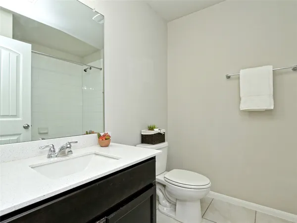 $2,200 | 6917 Ranchito Drive, Austin, TX 78744