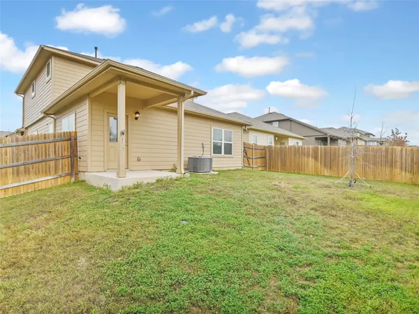 $2,200 | 6917 Ranchito Drive, Austin, TX 78744