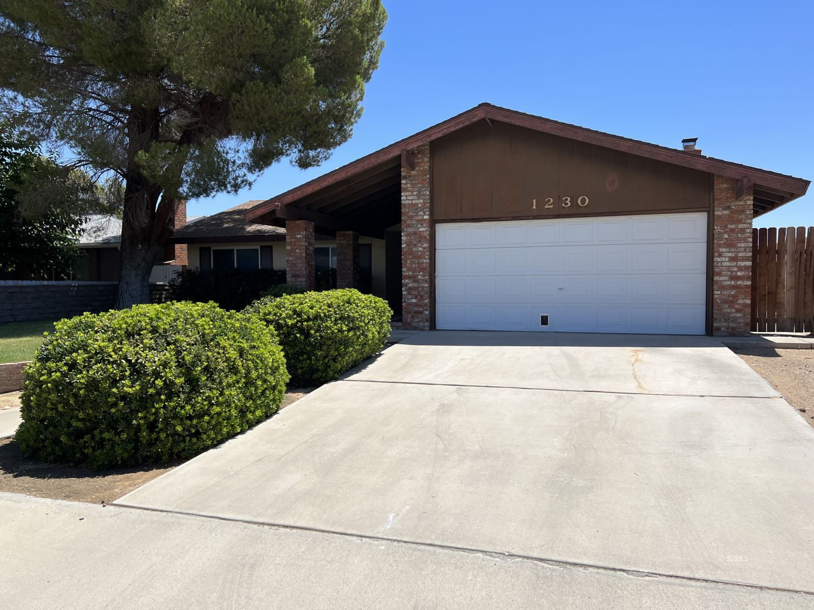 1230 North El Prado Drive Ridgecrest, CA 93555 - Photo 1 of 13
