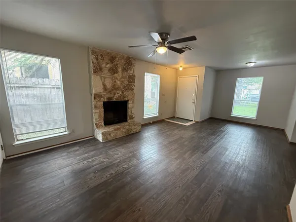 $1,295 | 7601 St Amant Place, Unit A, Austin, TX 78749