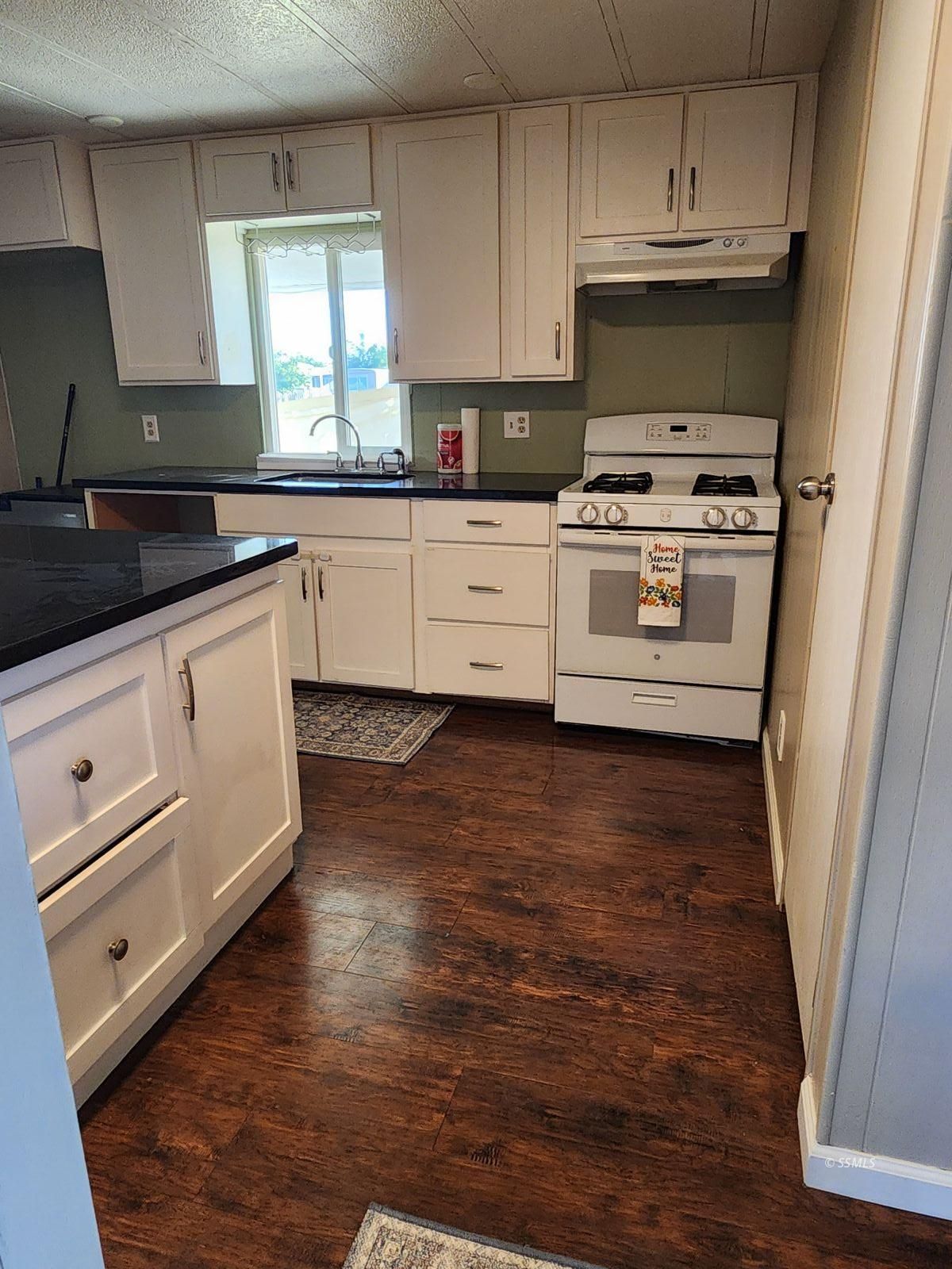 1400 Wayne Street, Unit 33 Ridgecrest, CA 93555 - Photo 12 of 35