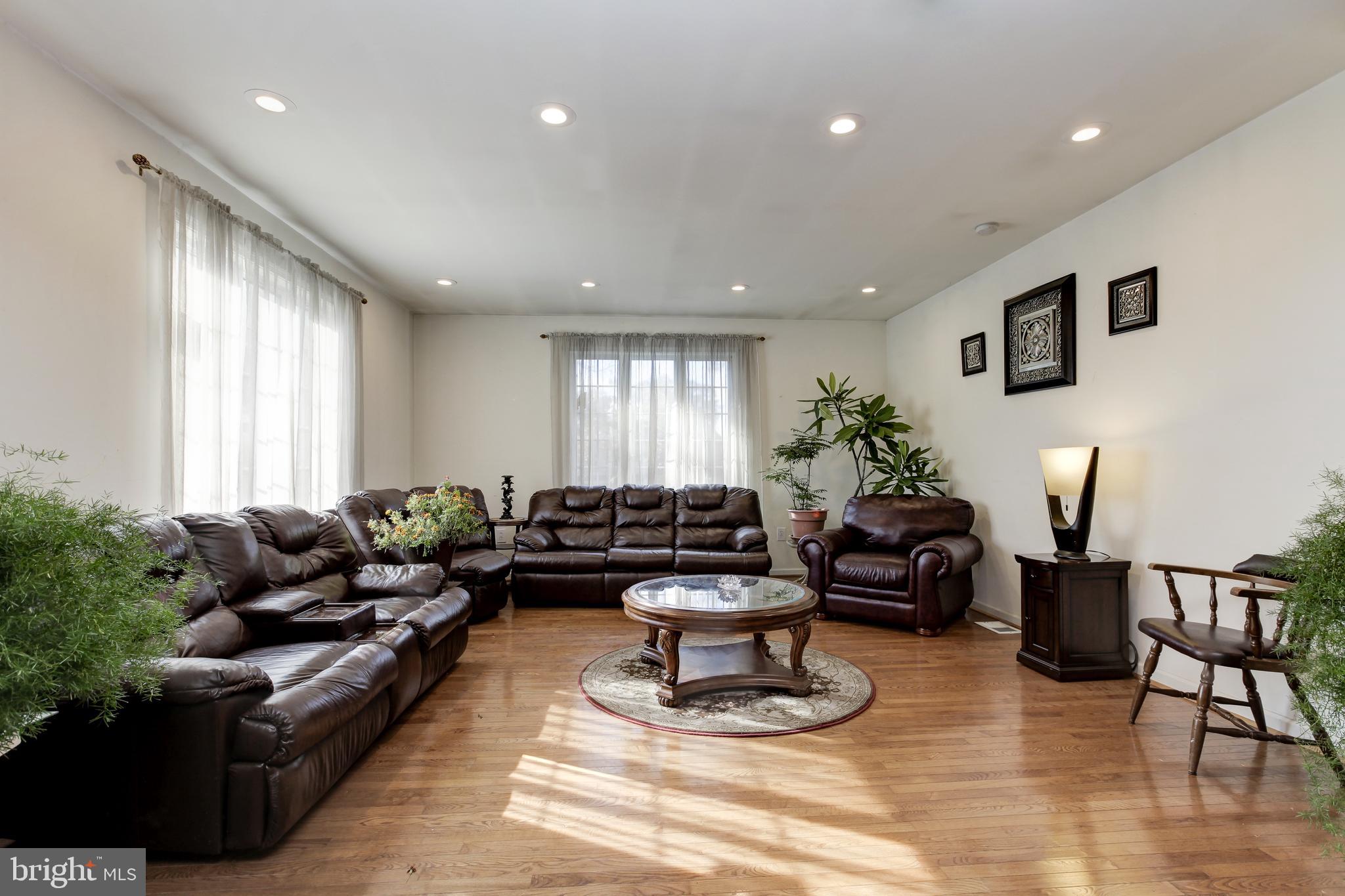 11306 Veirs Mill Road Silver Spring, MD 20902 - Photo 12 of 38 Gallery Image 12