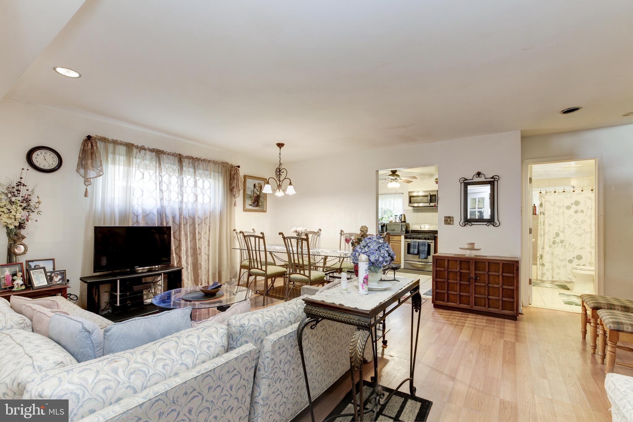 11306 Veirs Mill Road Silver Spring, MD 20902 - Photo 16 of 38 Gallery Image 16