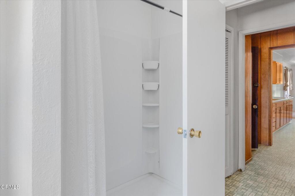 2660 Independence Road Mokelumne Hill, CA 95245 - Photo 17 of 37 a view of a bathroom