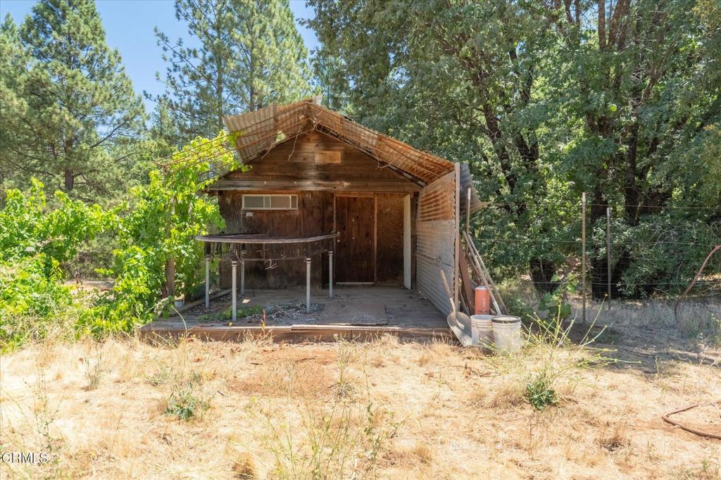 2660 Independence Road Mokelumne Hill, CA 95245 - Photo 27 of 37 a view of a house with a yard