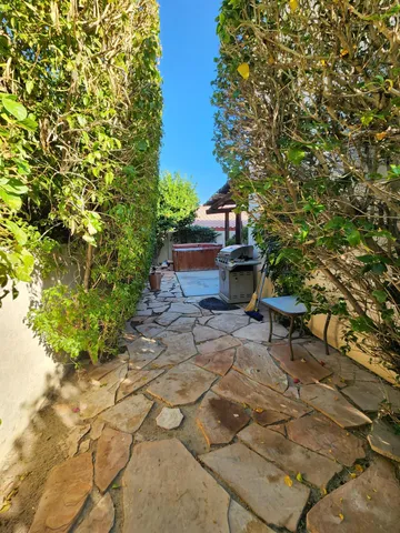 $2,925 | 54035 Avenida Martinez, La Quinta, CA 92253