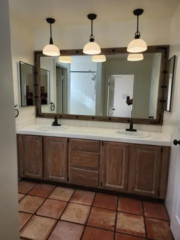 $2,925 | 54035 Avenida Martinez, La Quinta, CA 92253