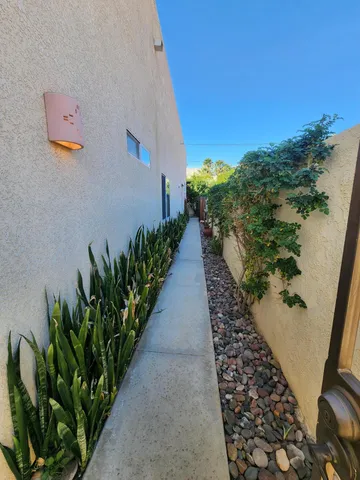 $2,925 | 54035 Avenida Martinez, La Quinta, CA 92253