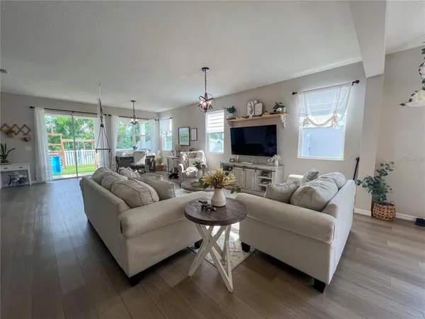 $499,000 | 3567 74th Avenue Circle East, Sarasota, FL 34243