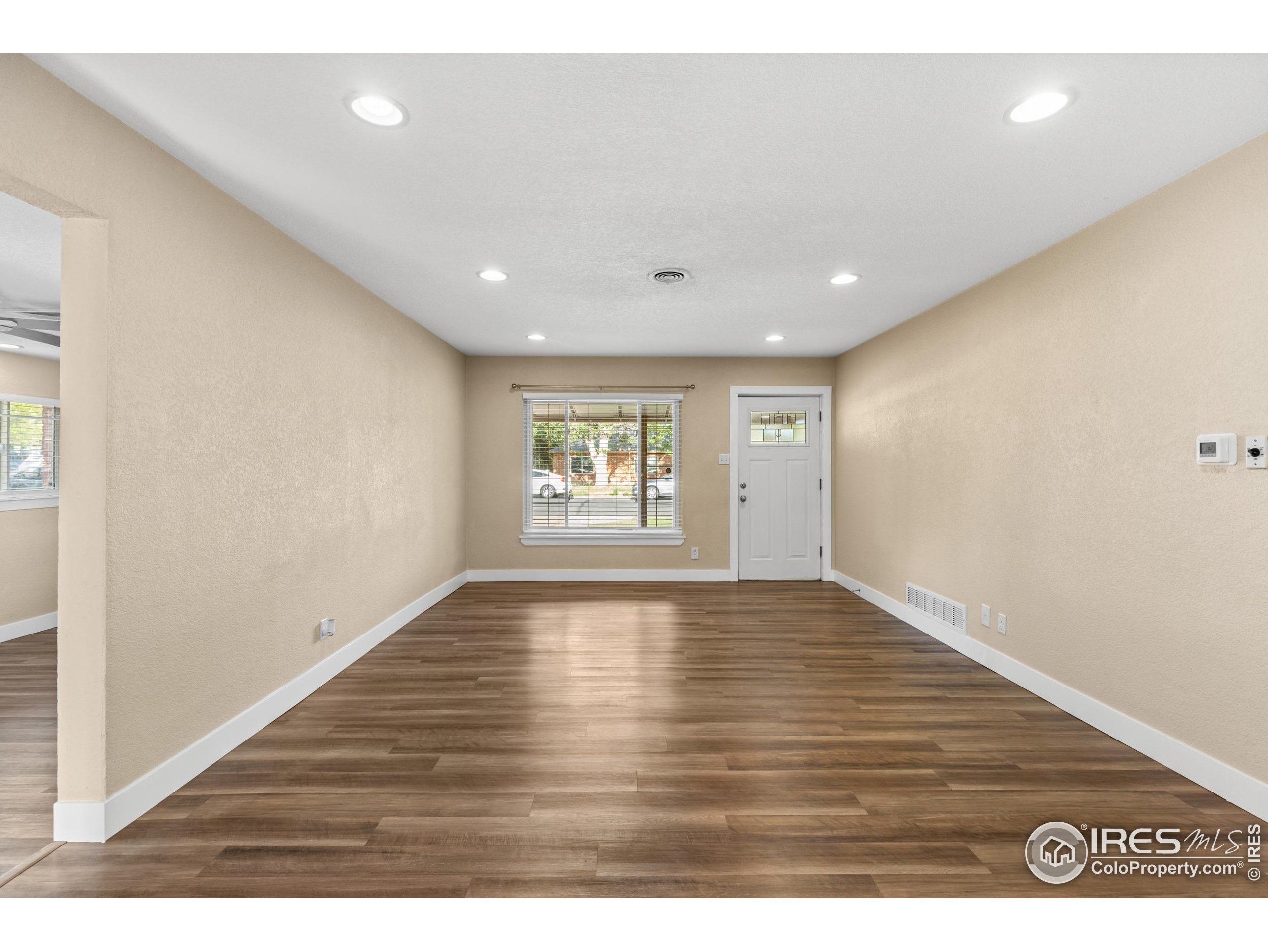 1170 Racine Street Aurora, CO 80011 - Photo 13 of 44