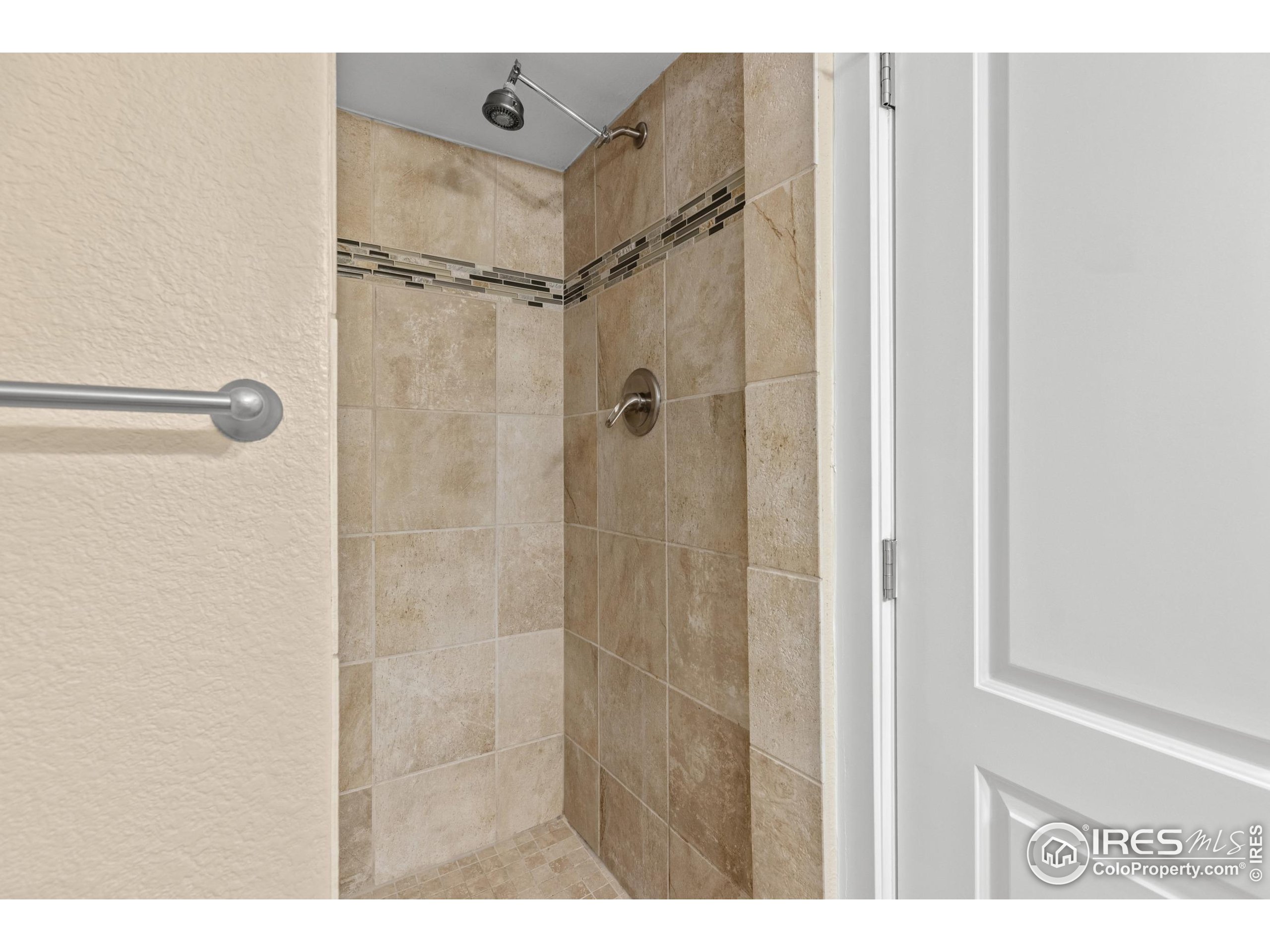 1170 Racine Street Aurora, CO 80011 - Photo 26 of 44