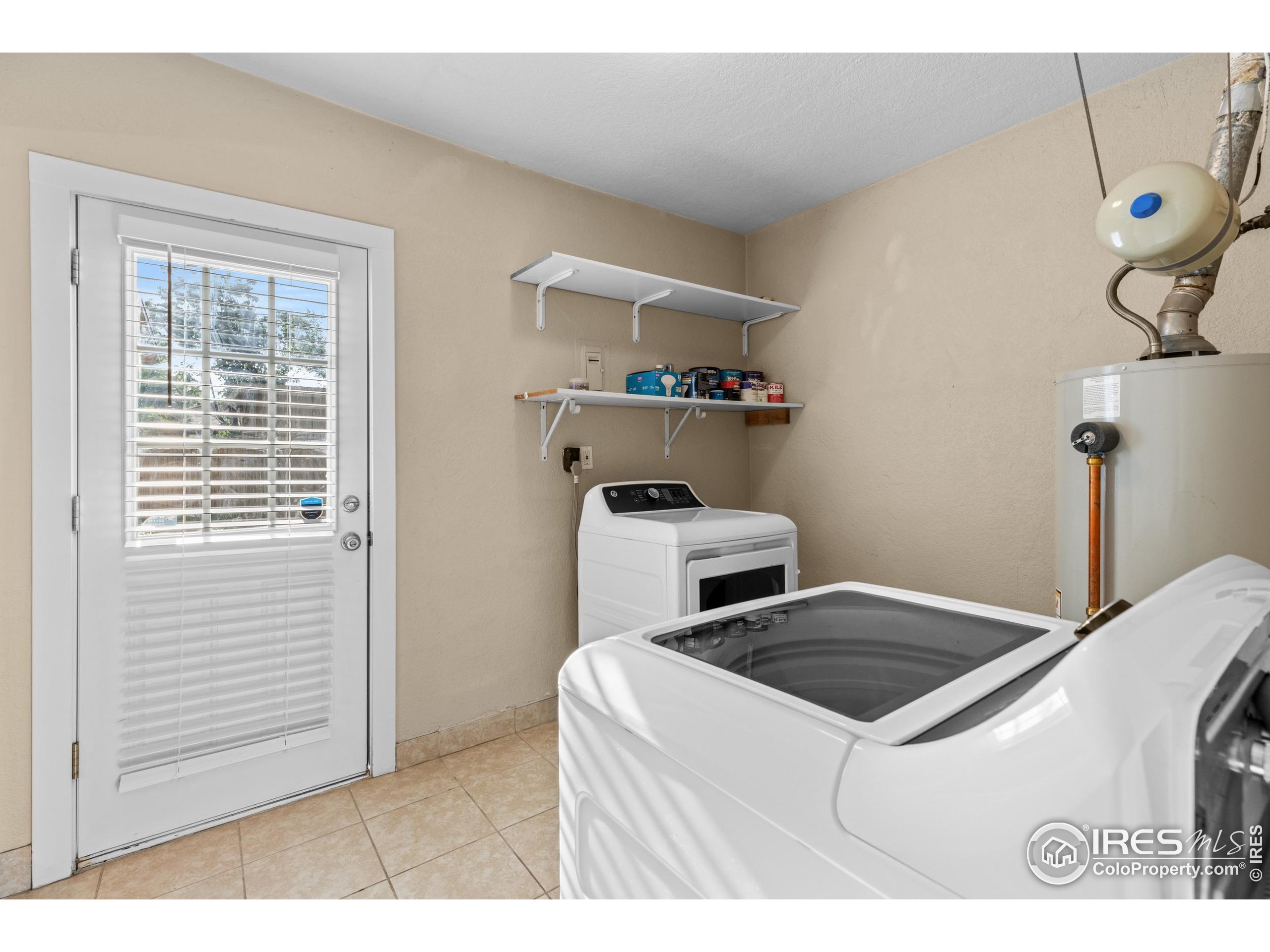 1170 Racine Street Aurora, CO 80011 - Photo 33 of 44