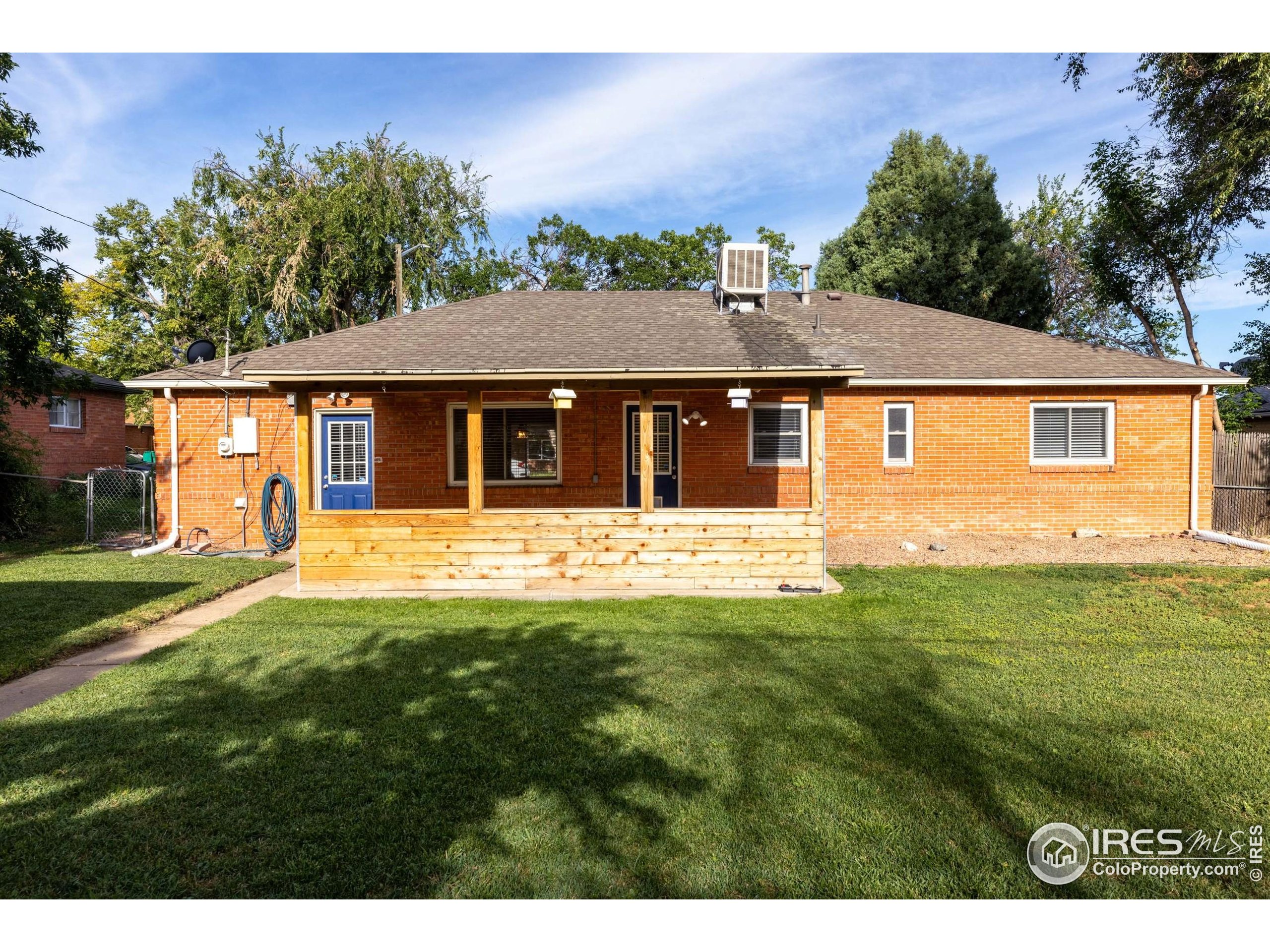 1170 Racine Street Aurora, CO 80011 - Photo 38 of 44