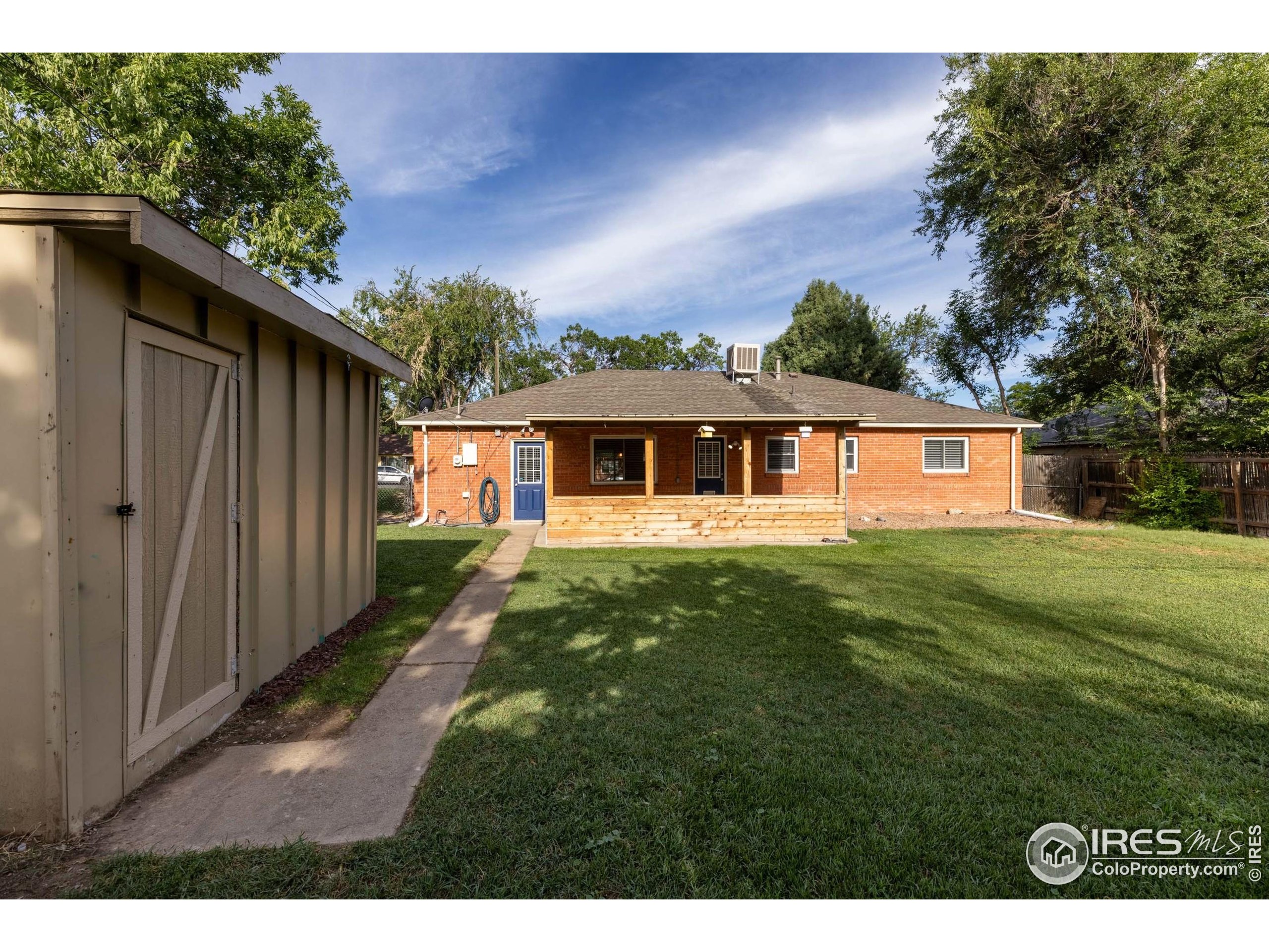 1170 Racine Street Aurora, CO 80011 - Photo 40 of 44