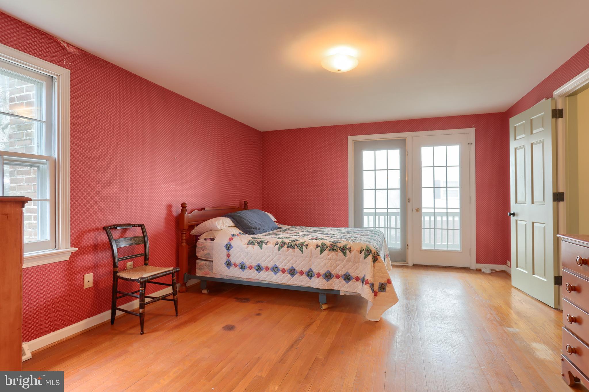 17 Becker Drive Lititz, PA 17543 - Photo 26 of 50 original hardwod flooring (has some stains)
