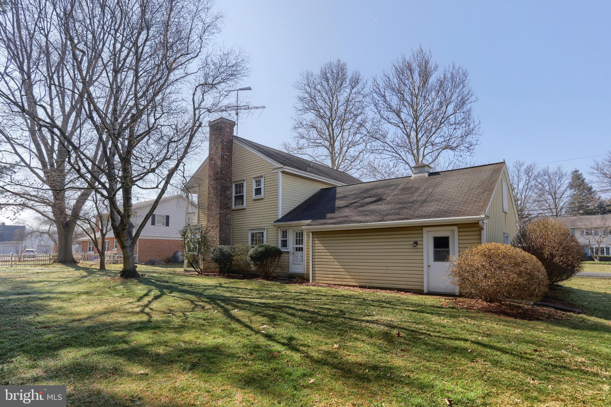 17 Becker Drive Lititz, PA 17543 - Photo 41 of 50 More exterior views