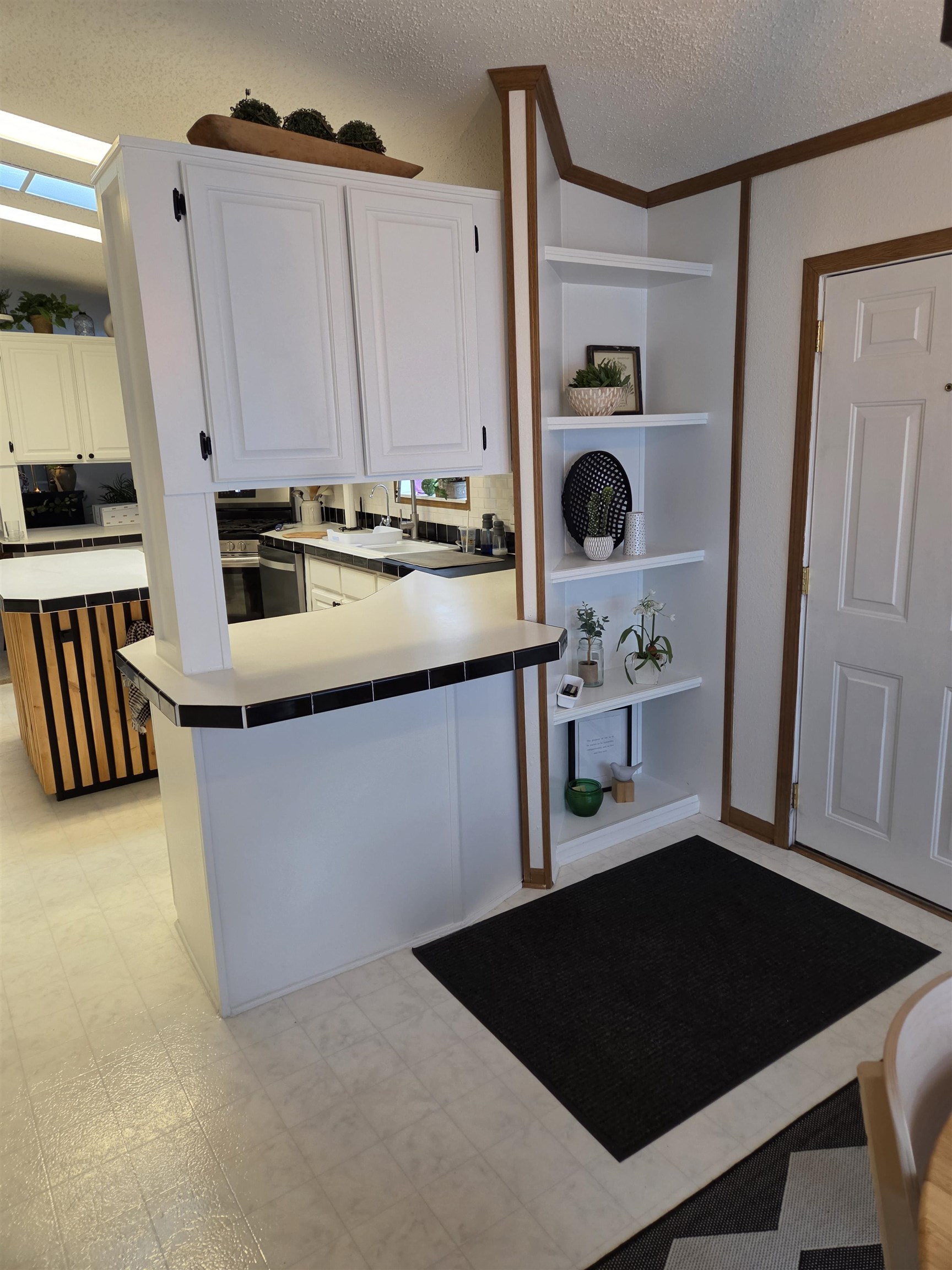 8703 Springwood Court Roscoe, IL 61073 - Photo 8 of 19