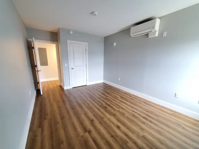 $3,400 | 195 Mechanic Street, Unit 407, Lebanon, NH 03766