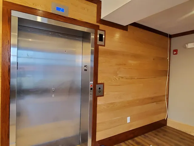 $3,400 | 195 Mechanic Street, Unit 407, Lebanon, NH 03766