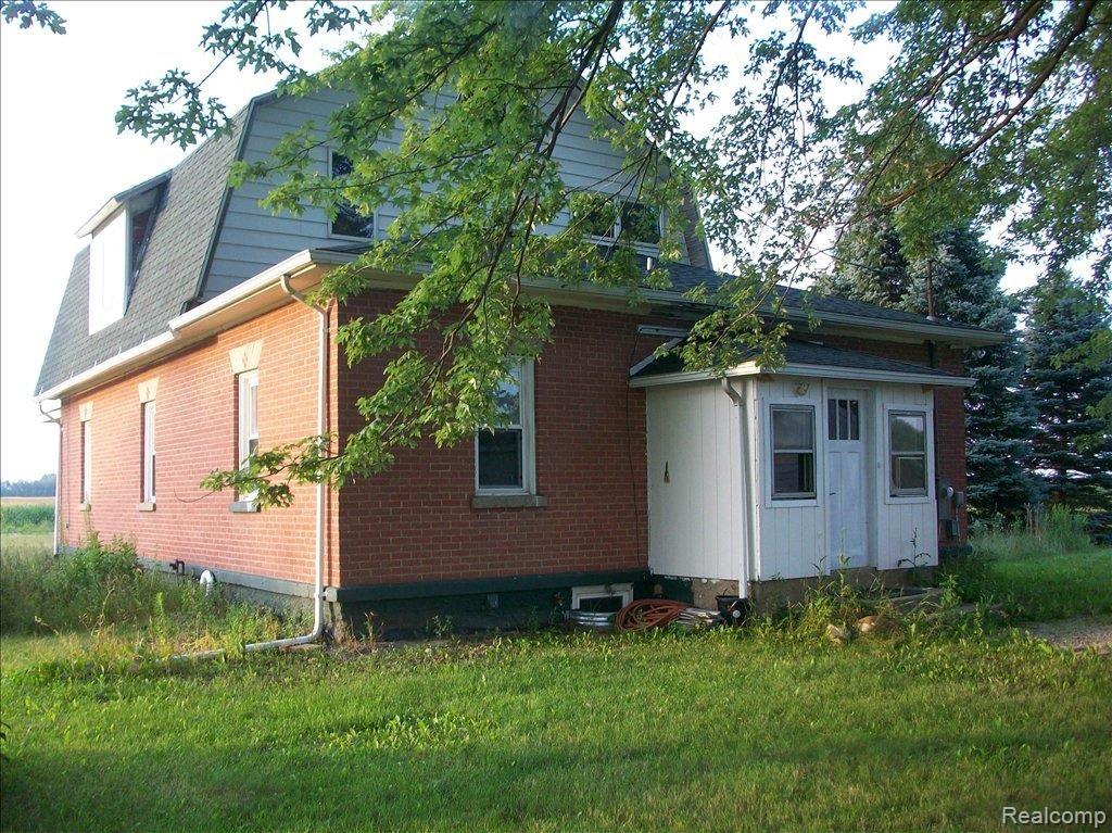 2191 West Marlette Road Marlette, MI 48453 - Photo 2 of 14 2191 Marlette Rear 1