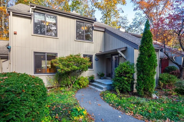 $799,000 | 134 Chestnut Circle, Unit 134, Lincoln, MA 01773