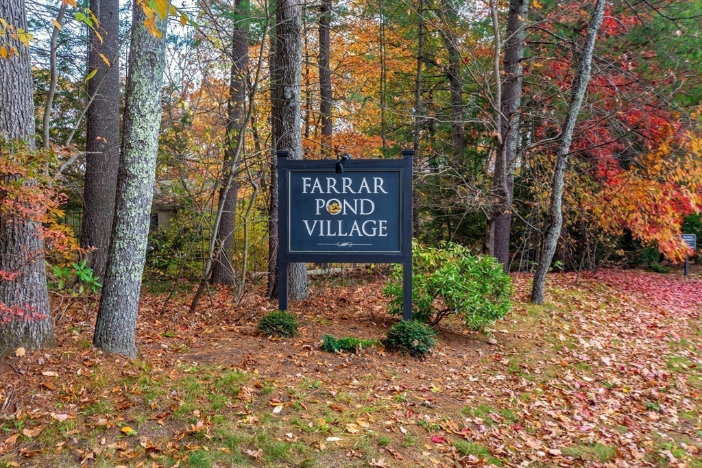 134 Chestnut Circle, Unit 134 Lincoln, MA 01773 - Photo 38 of 38 a sign on the side of the road