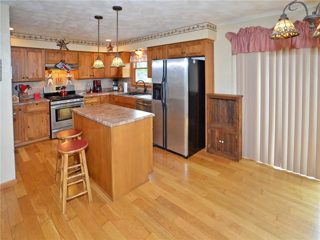 115 Rustic Ridge Drive Pittsburgh, PA 15239 - Photo 2 of 24 Gallery Image 2