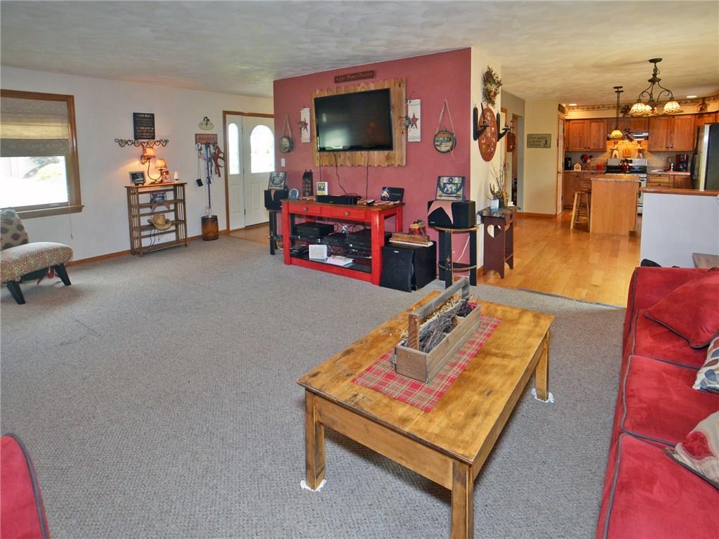 115 Rustic Ridge Drive Pittsburgh, PA 15239 - Photo 8 of 24 Gallery Image 8