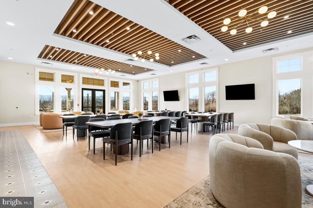 340 Shortleaf Circle Frederick, MD 21702 - Photo 9 of 24