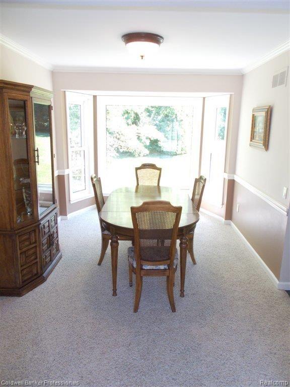 527 Bolinger Street Rochester, MI 48307 - Photo 3 of 22 Dining Room