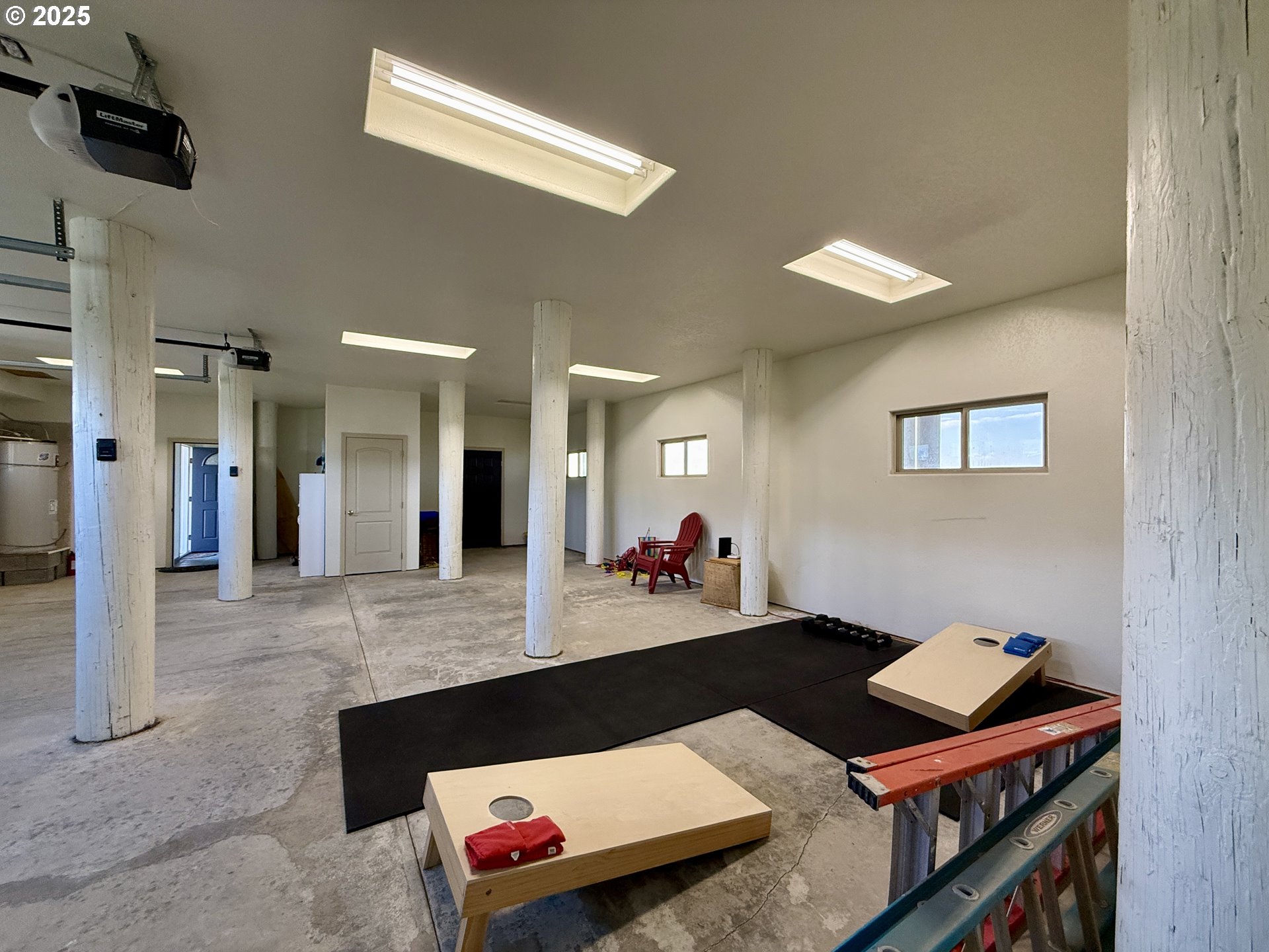 30555 Sandy Drive Gold Beach, OR 97444 - Photo 12 of 41