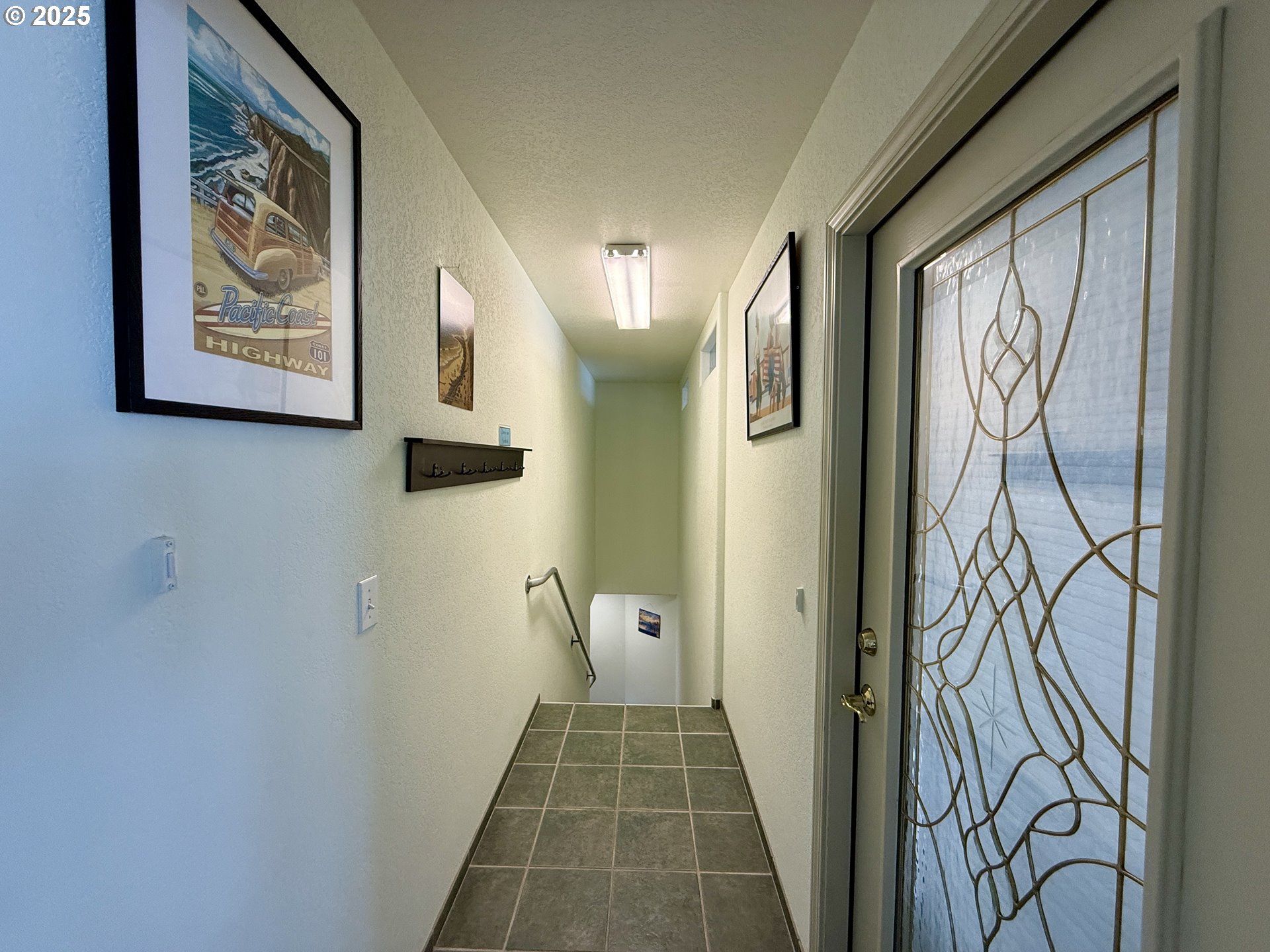 30555 Sandy Drive Gold Beach, OR 97444 - Photo 13 of 41