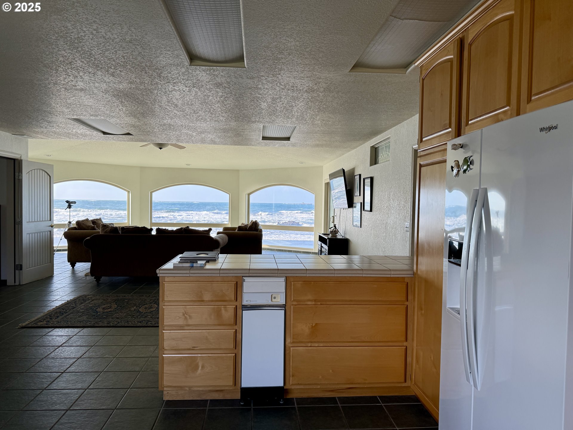 30555 Sandy Drive Gold Beach, OR 97444 - Photo 20 of 41