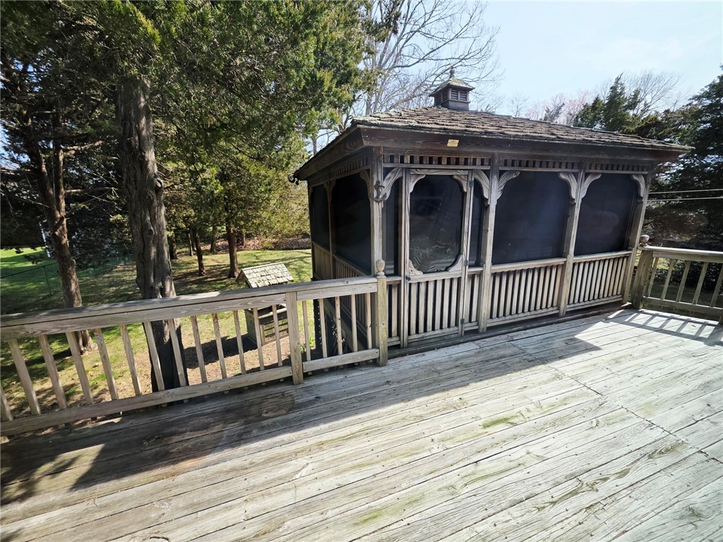 12 Butterfly Drive Westerly, RI 02891 - Photo 3 of 25