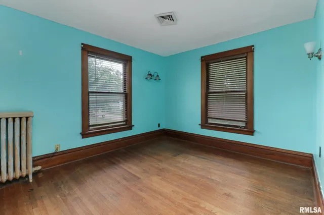 $185,000 | 412 Elm Street, Delavan, IL 61734