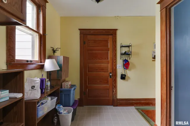 $185,000 | 412 Elm Street, Delavan, IL 61734