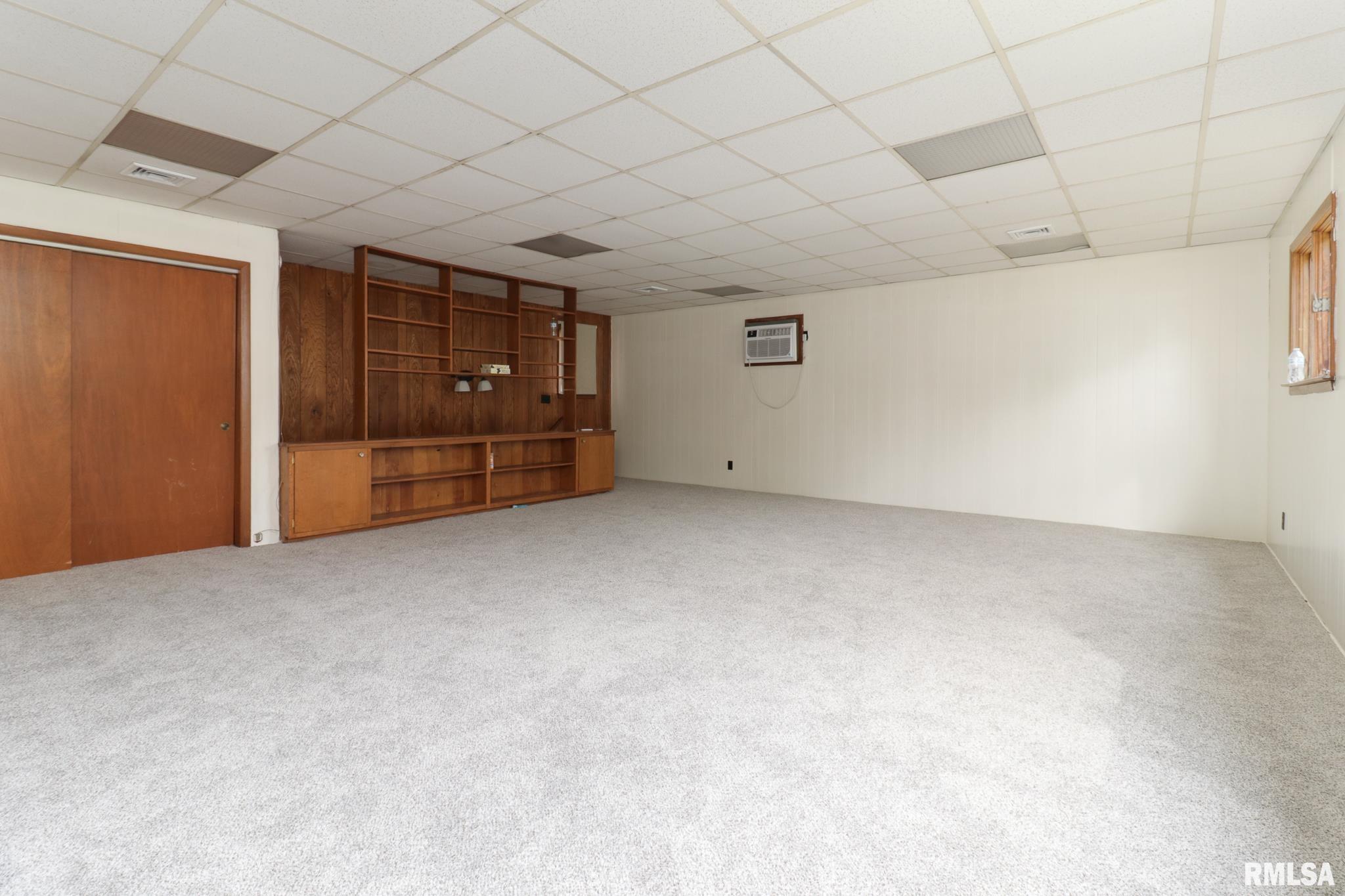 412 Elm Street Delavan, IL 61734 - Photo 26 of 33