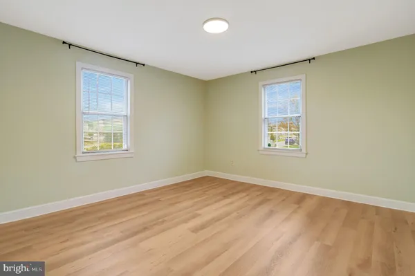 $2,450 | 2405 Arlington Boulevard, Unit 76, Arlington, VA 22201