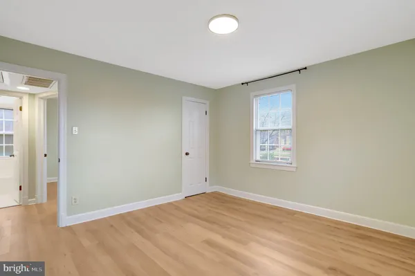 $2,450 | 2405 Arlington Boulevard, Unit 76, Arlington, VA 22201