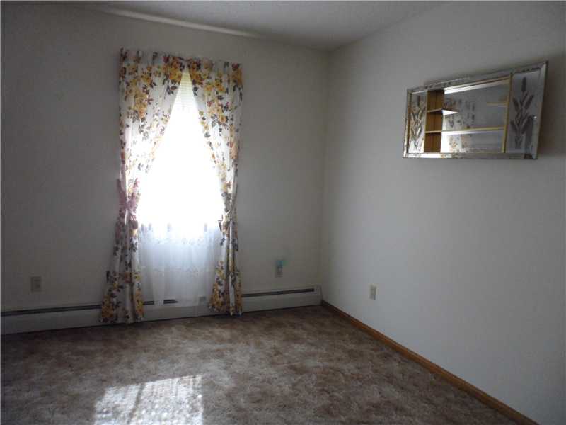 14 Tower Hill Road Tiverton, RI 02878 - Photo 13 of 17 Bedroom.