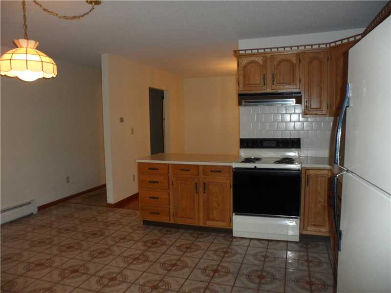 14 Tower Hill Road Tiverton, RI 02878 - Photo 5 of 17 Kitchen.