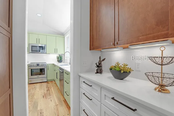 $1,175,000 | 105 Barnaby Bluff, Seabrook, SC 29940