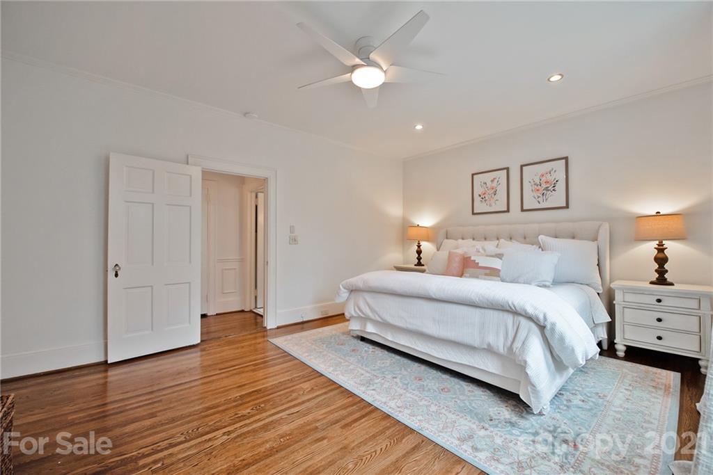 2227 Sharon Road Charlotte, NC 28207 - Photo 19 of 27 Gallery Image 19