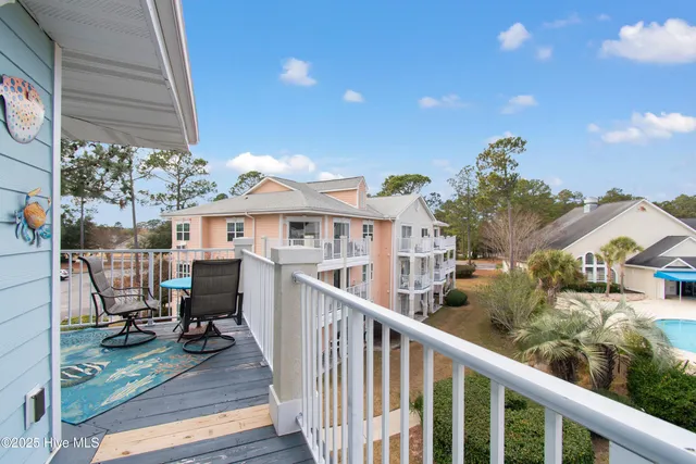 $219,000 | 330 South Middleton Drive Northwest, Unit 607, Calabash, NC 28467