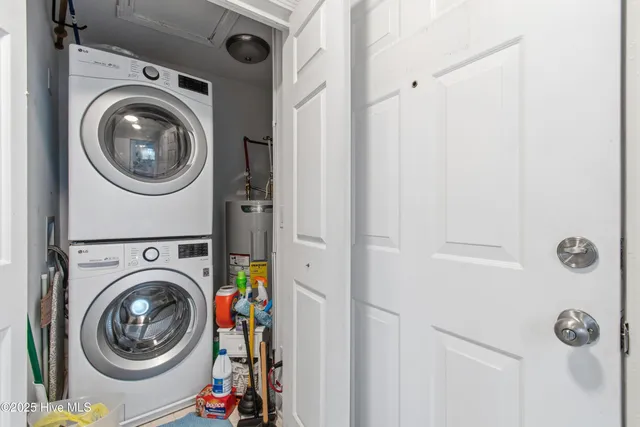 $219,000 | 330 South Middleton Drive Northwest, Unit 607, Calabash, NC 28467