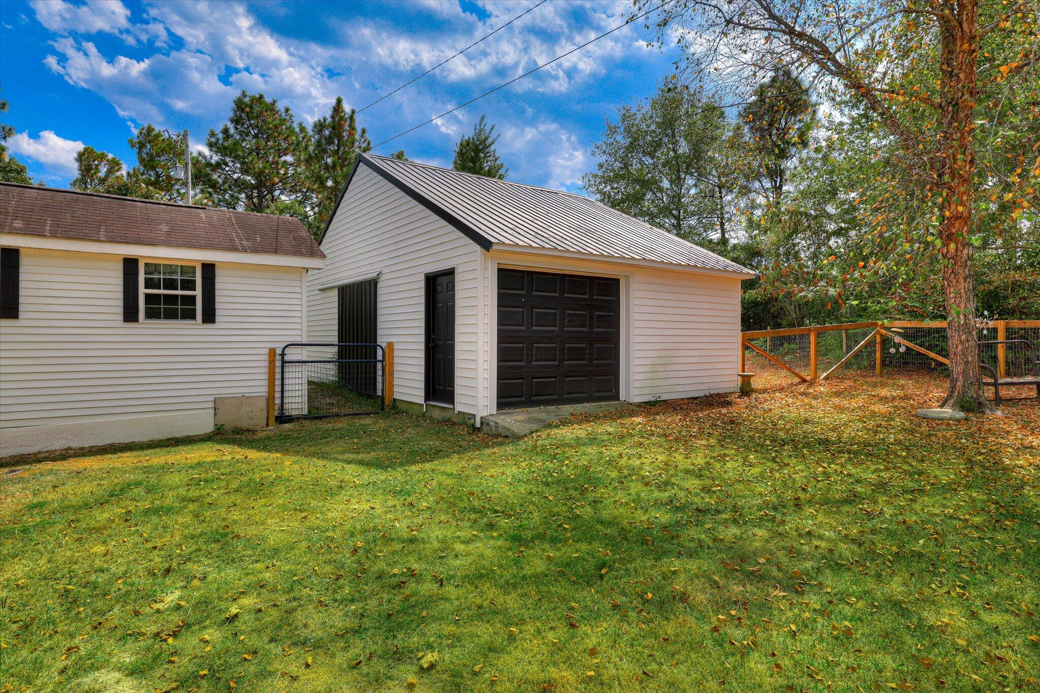 242 Snipes Pond Road Aiken, SC 29805 - Photo 6 of 43