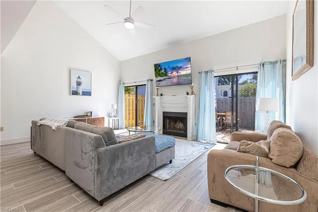 $5,000 | 870 Meadowland Drive, Unit C, Naples, FL 34108